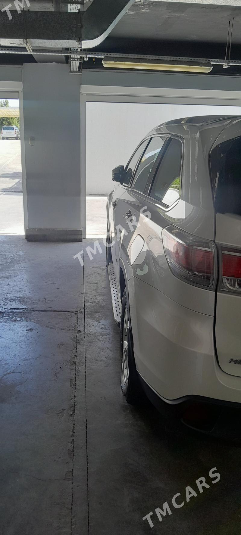 Toyota Highlander 2016 - 458 000 TMT - Ашхабад - img 5