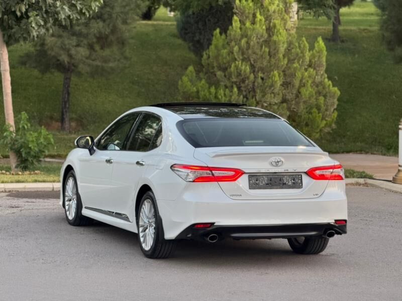 Toyota Camry 2018 - 498 000 TMT - Aşgabat - img 3