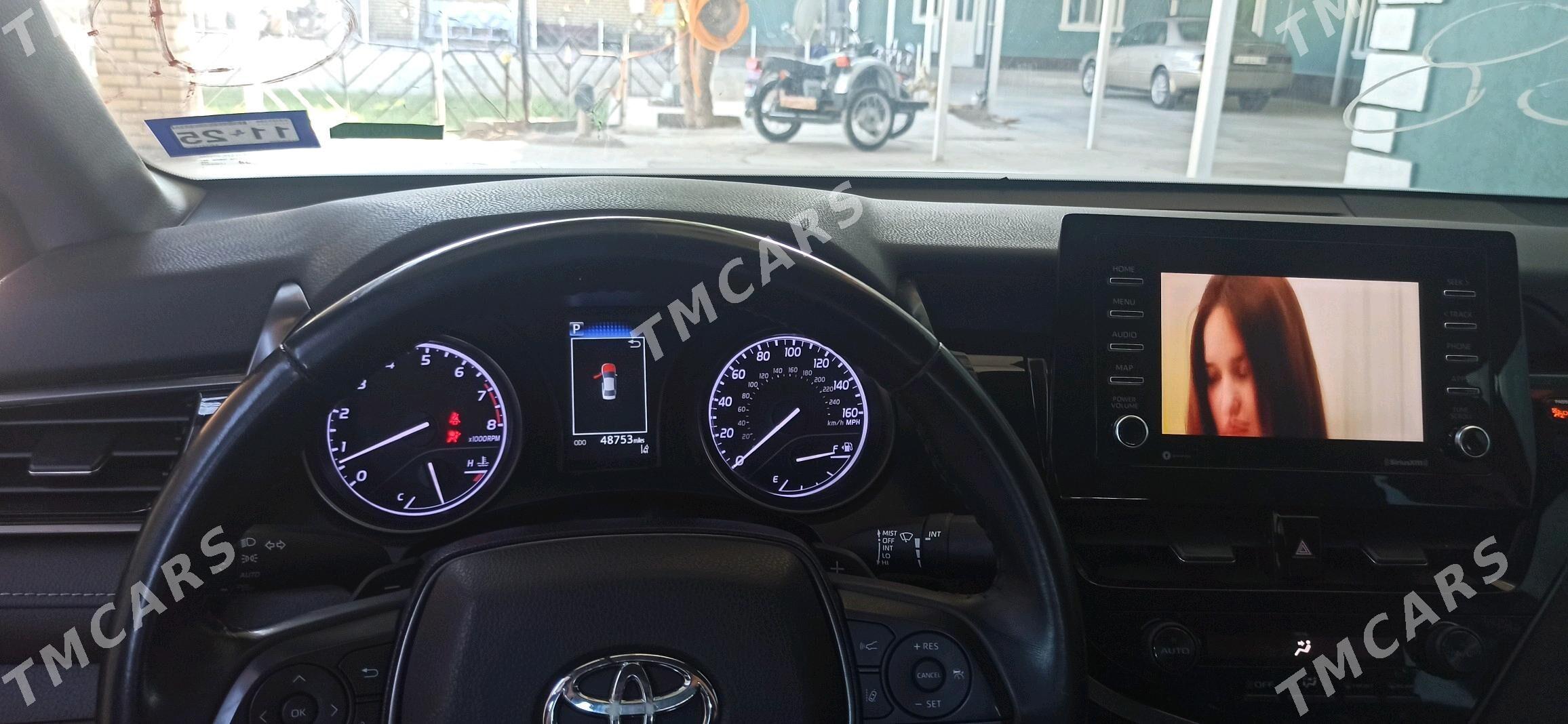 Toyota Camry 2021 - 300 000 TMT - Байрамали - img 9