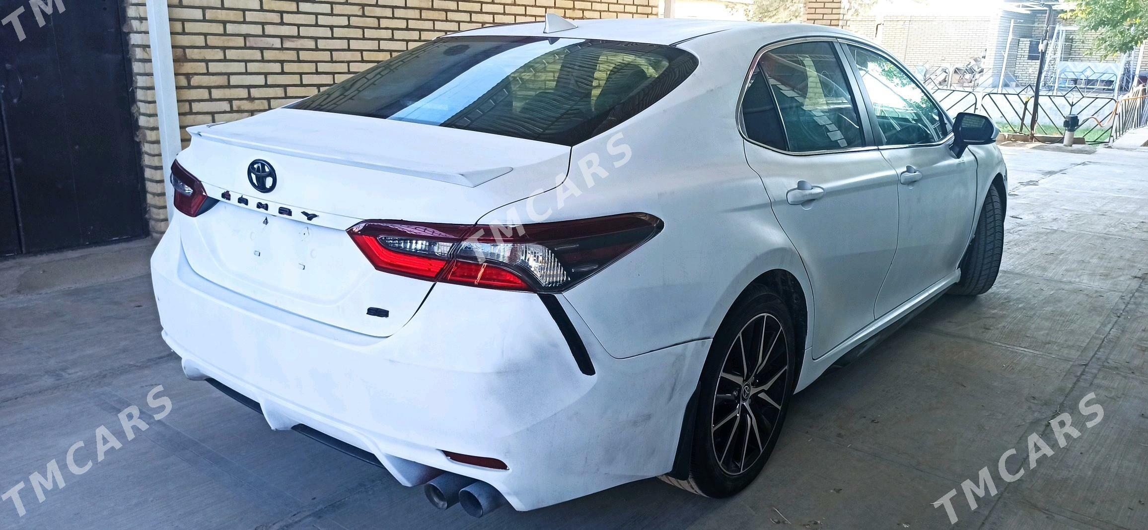Toyota Camry 2021 - 300 000 TMT - Байрамали - img 7