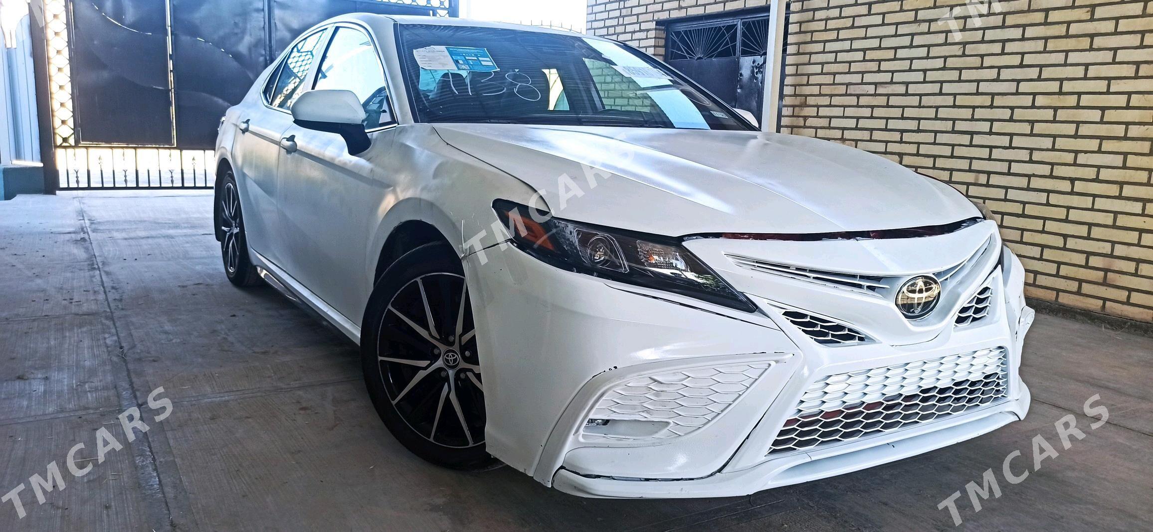 Toyota Camry 2021 - 300 000 TMT - Байрамали - img 10