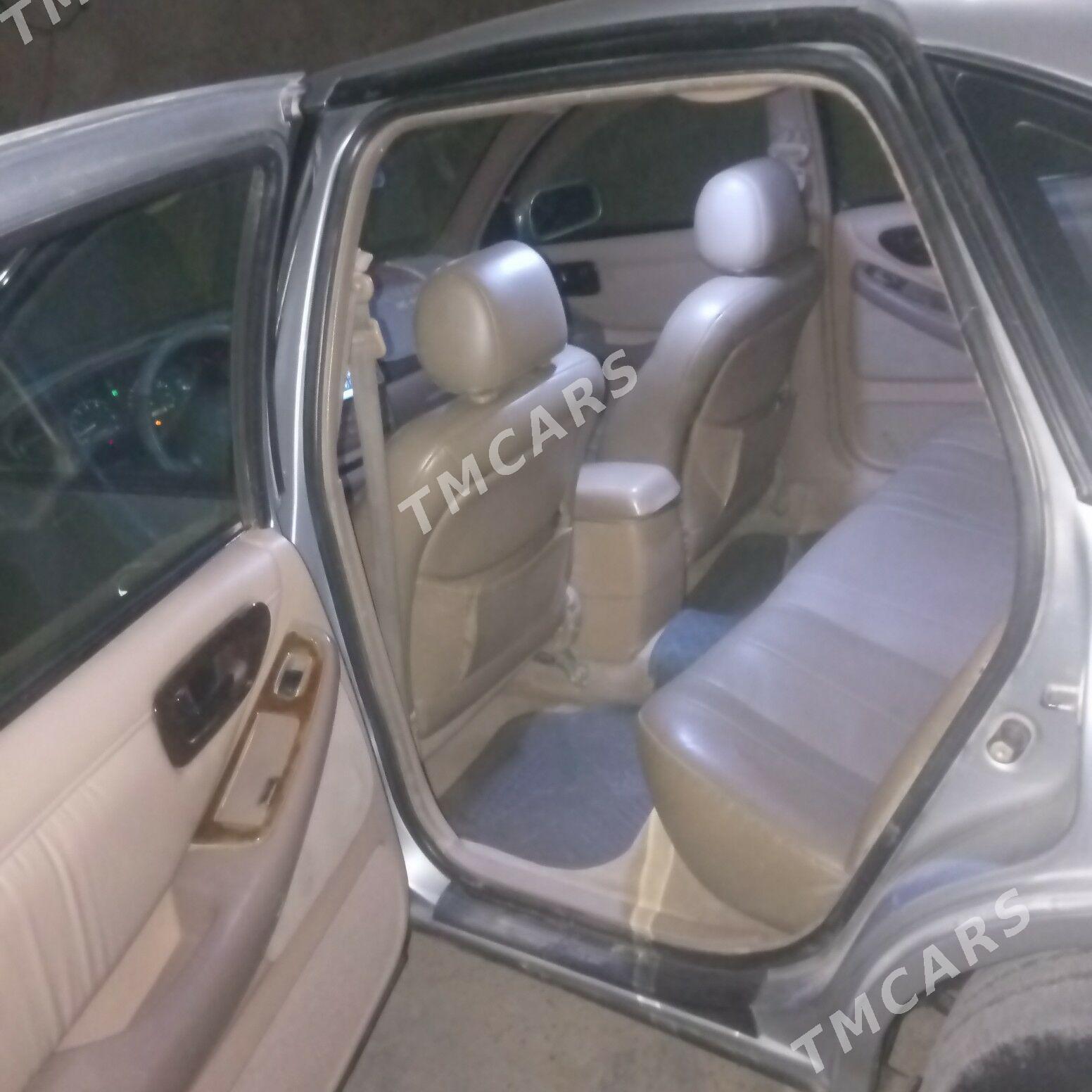 Toyota Avalon 1997 - 130 000 TMT - Мары - img 4