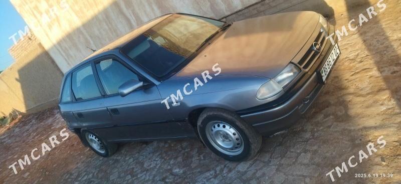 Opel Astra 1993 - 40 000 TMT - етр. Туркменбаши - img 6