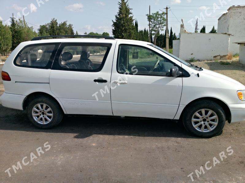 Toyota Sienna 1999 - 160 000 TMT - Махтумкули - img 7