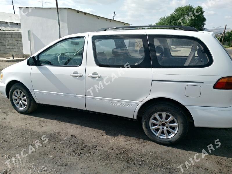 Toyota Sienna 1999 - 160 000 TMT - Махтумкули - img 9