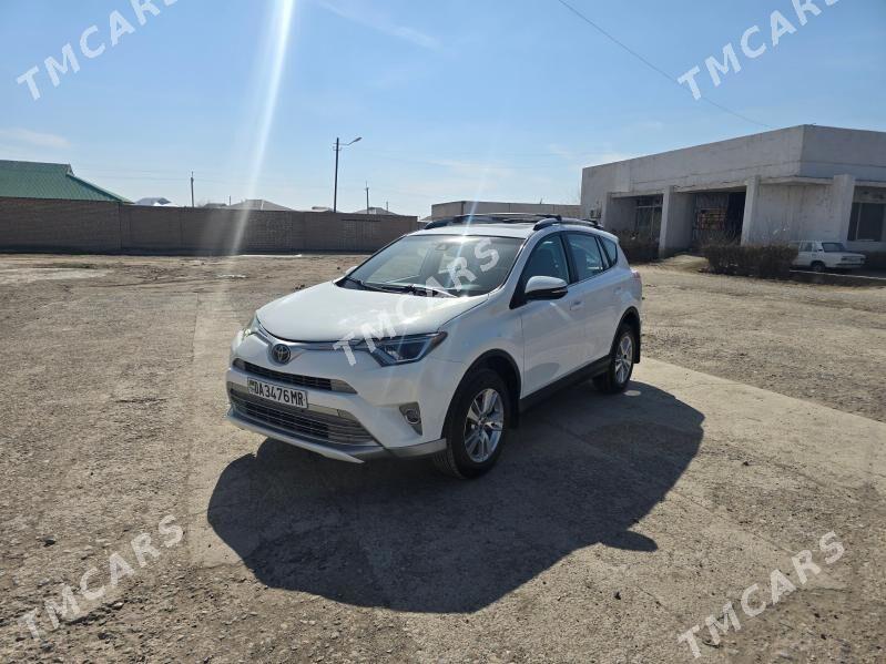 Toyota RAV4 2018 - 265 000 TMT - Мары - img 5
