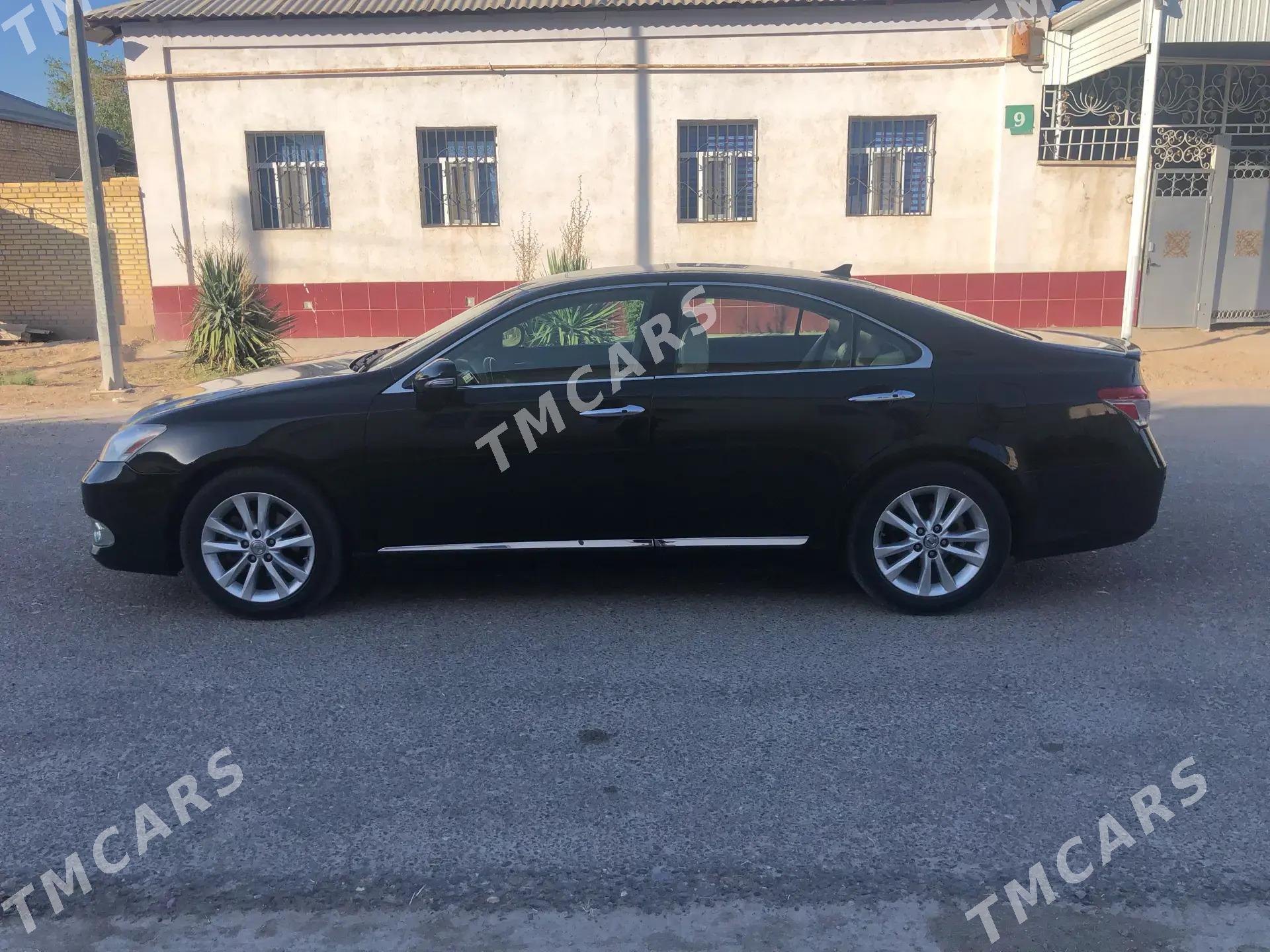 Lexus ES 350 2012 - 260 000 TMT - Байрамали - img 4