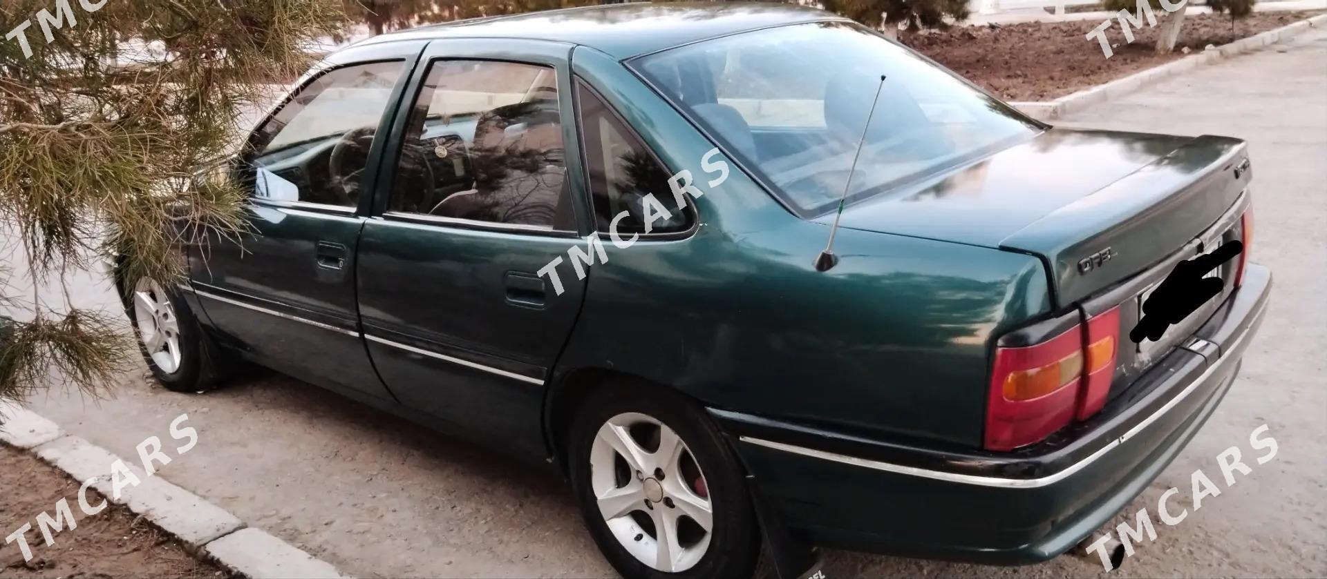 Opel Vectra 1993 - 25 000 TMT - Сакар - img 2