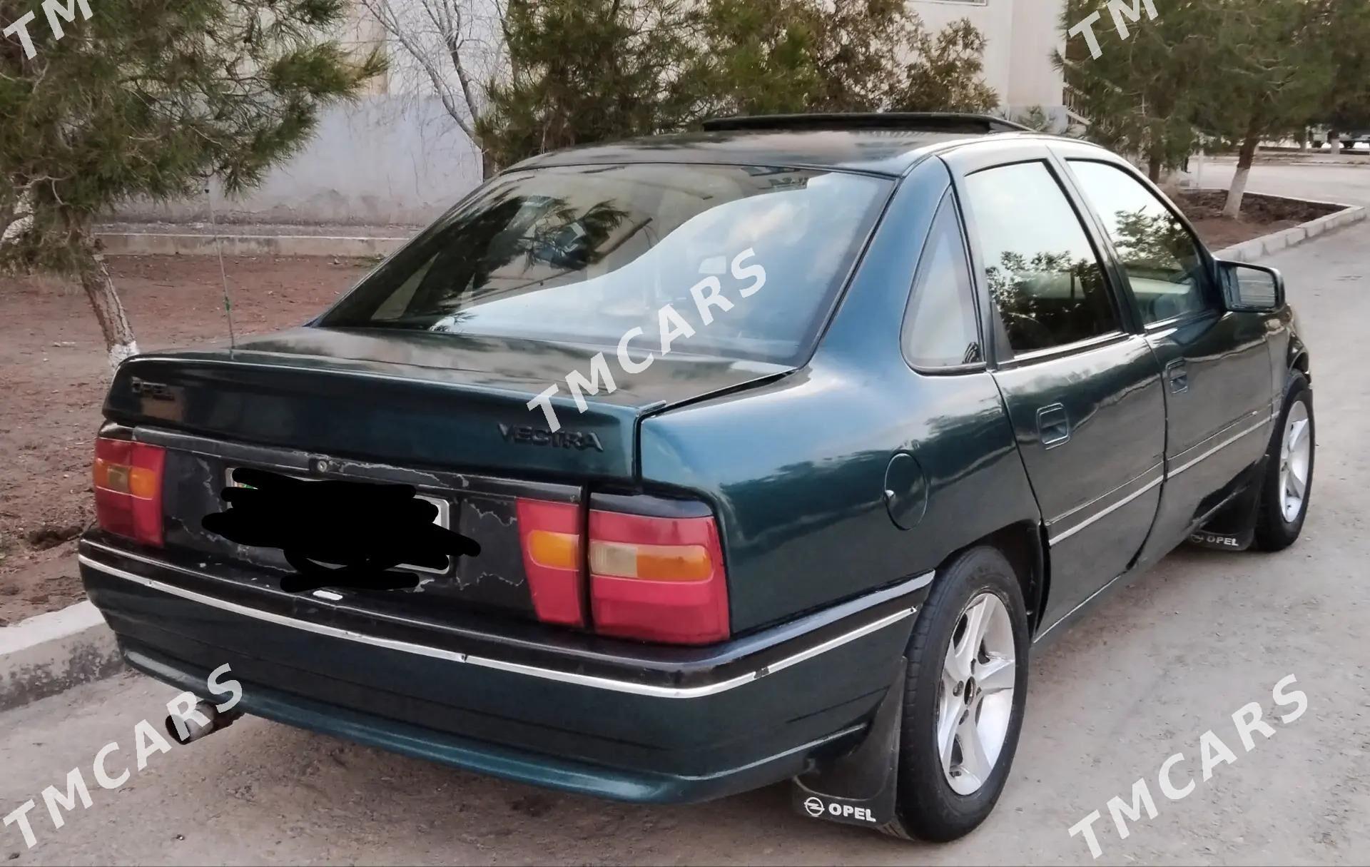 Opel Vectra 1993 - 25 000 TMT - Сакар - img 3