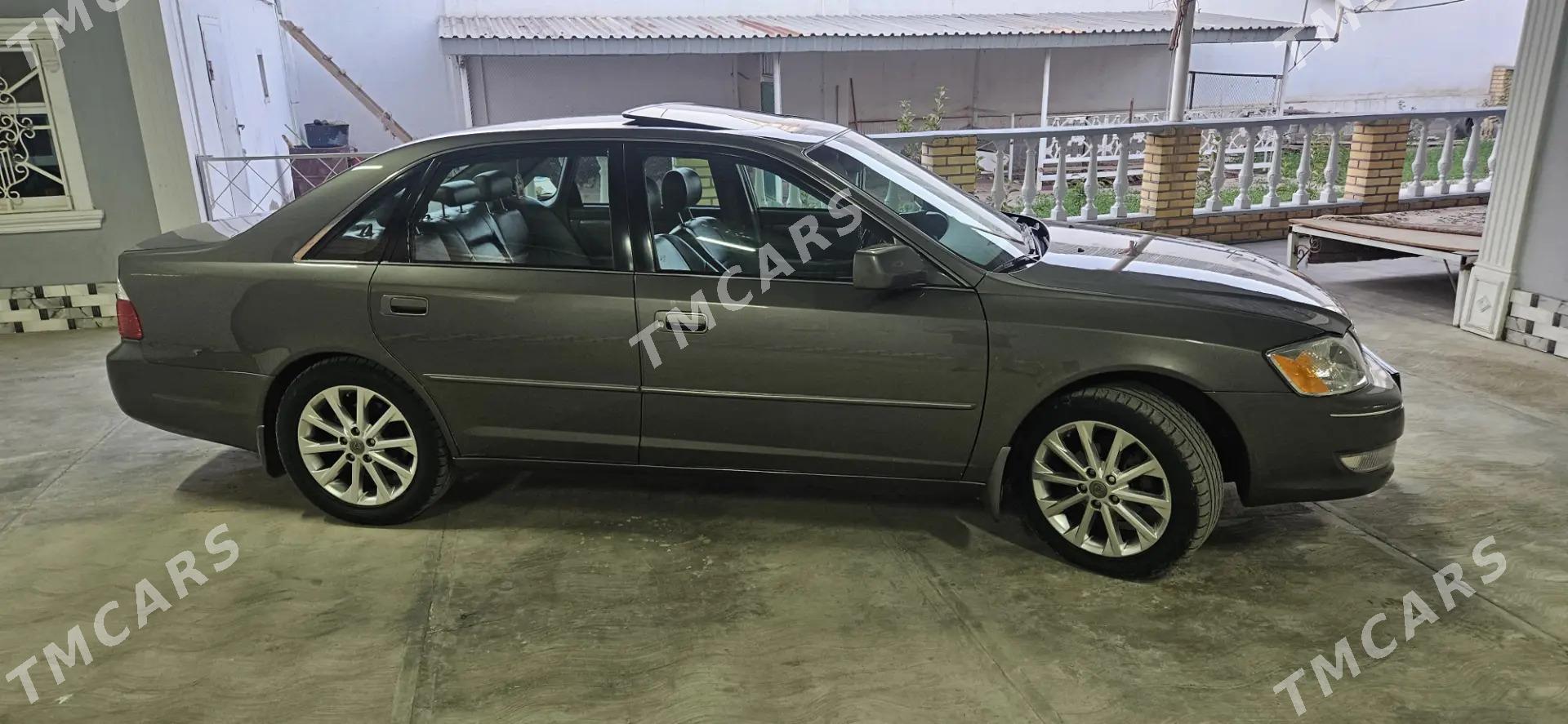Toyota Avalon 2003 - 240 000 TMT - Çärjew - img 5