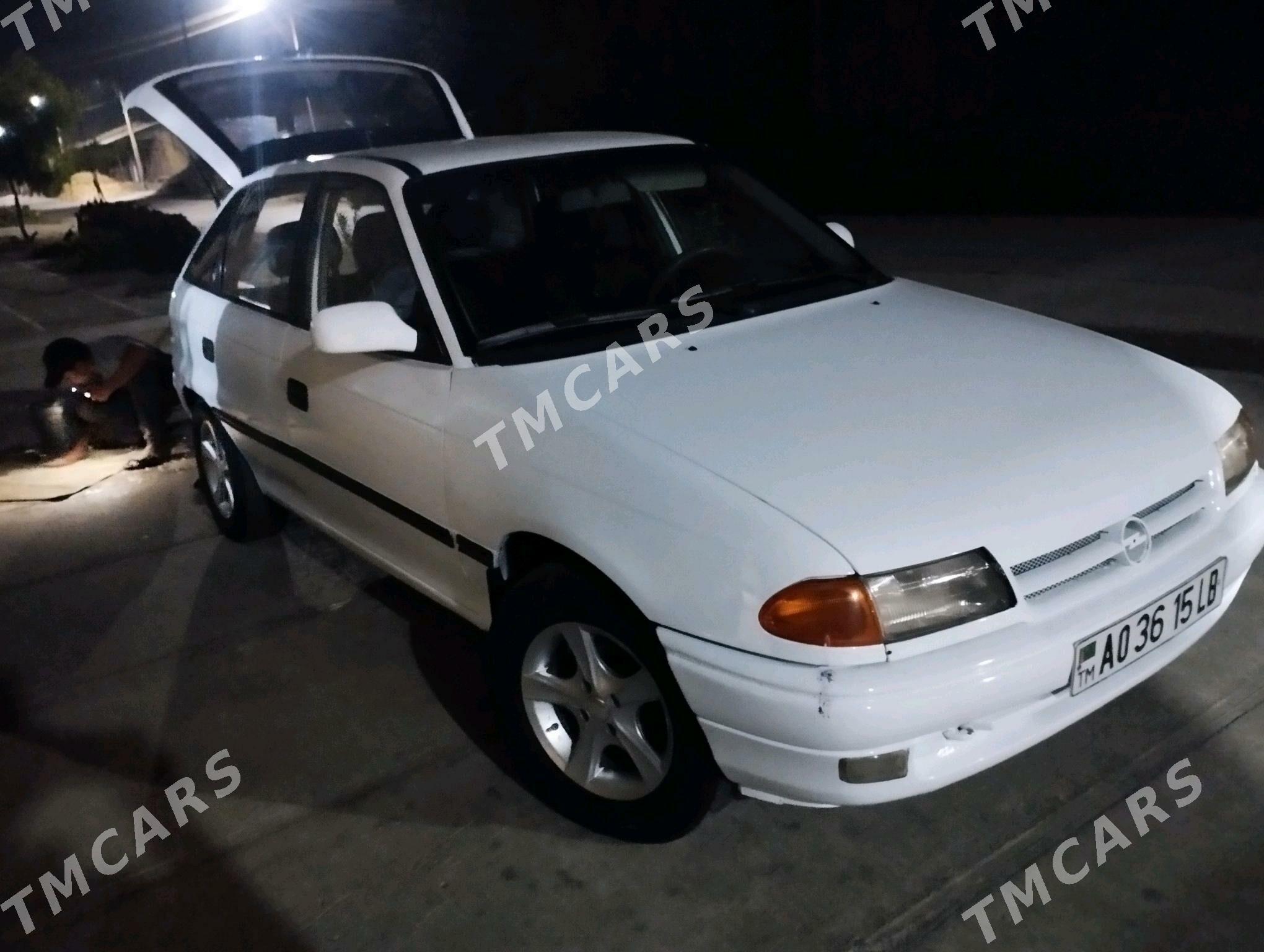Opel Astra 1994 - 35 000 TMT - Çärjew - img 3