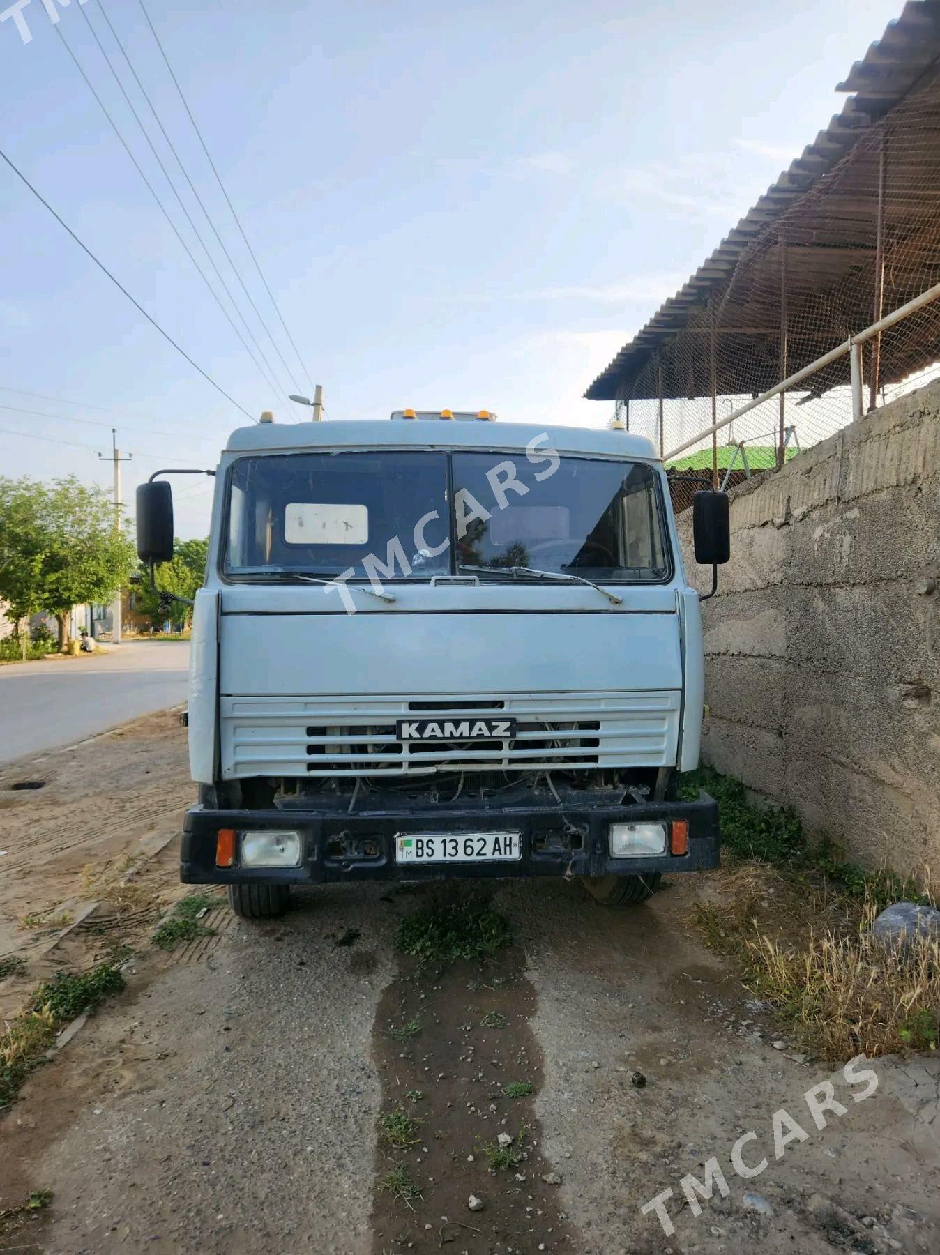 Kamaz Shalanda 2001 - 310 000 TMT - Büzmeýin - img 4