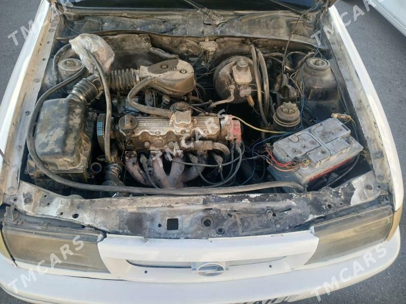 Opel Vectra 1991 - 22 000 TMT - Arkadag - img 7
