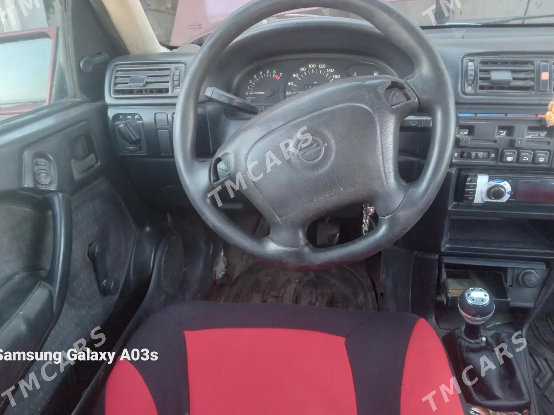 Opel Vectra 1995 - 40 000 TMT - Gubadag - img 4