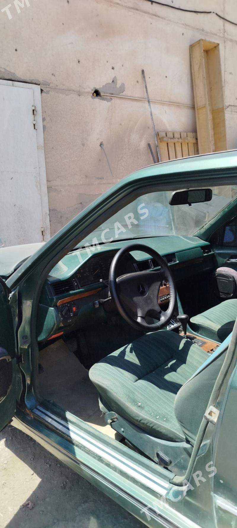 Mercedes-Benz W123 1992 - 50 000 TMT - Daşoguz - img 2