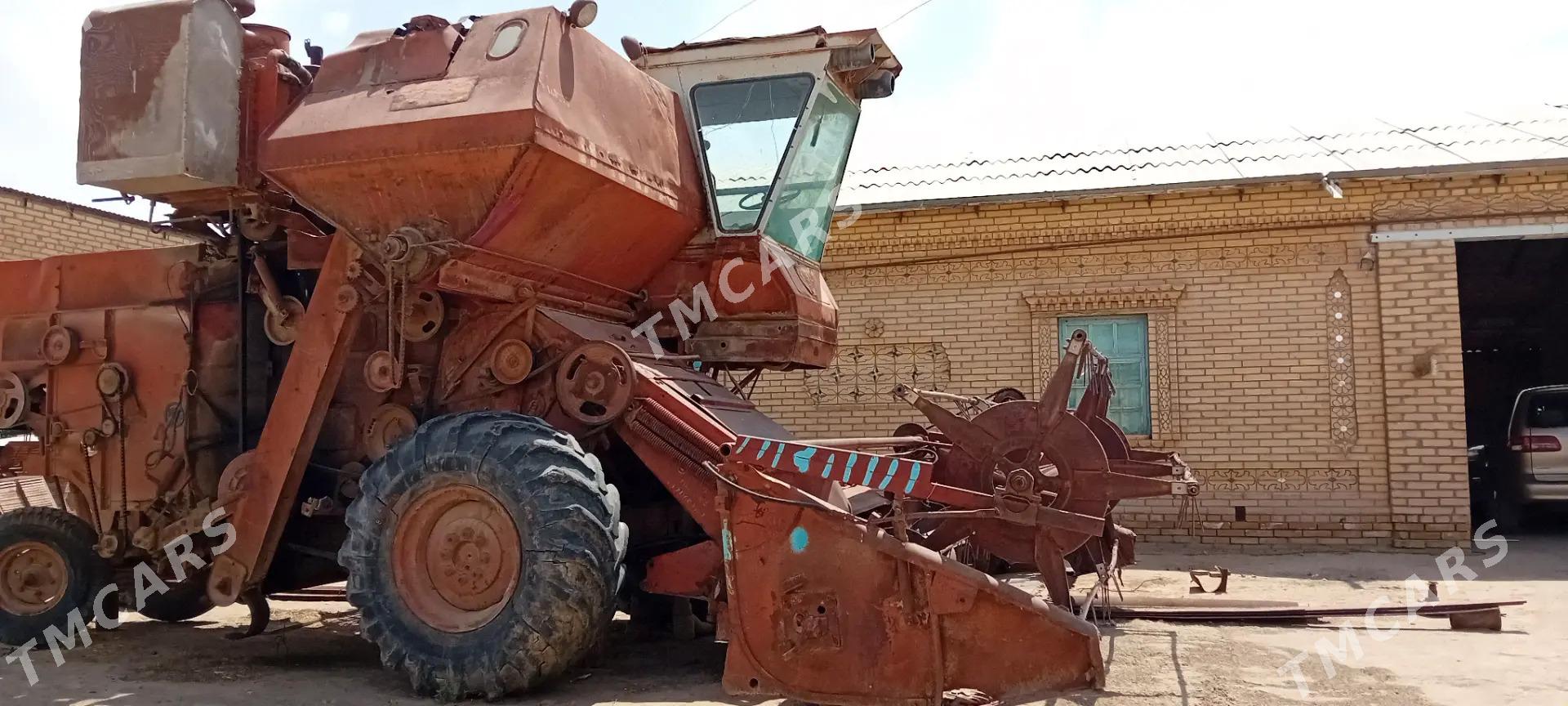 MTZ T-28 1993 - 100 000 TMT - Halaç - img 3