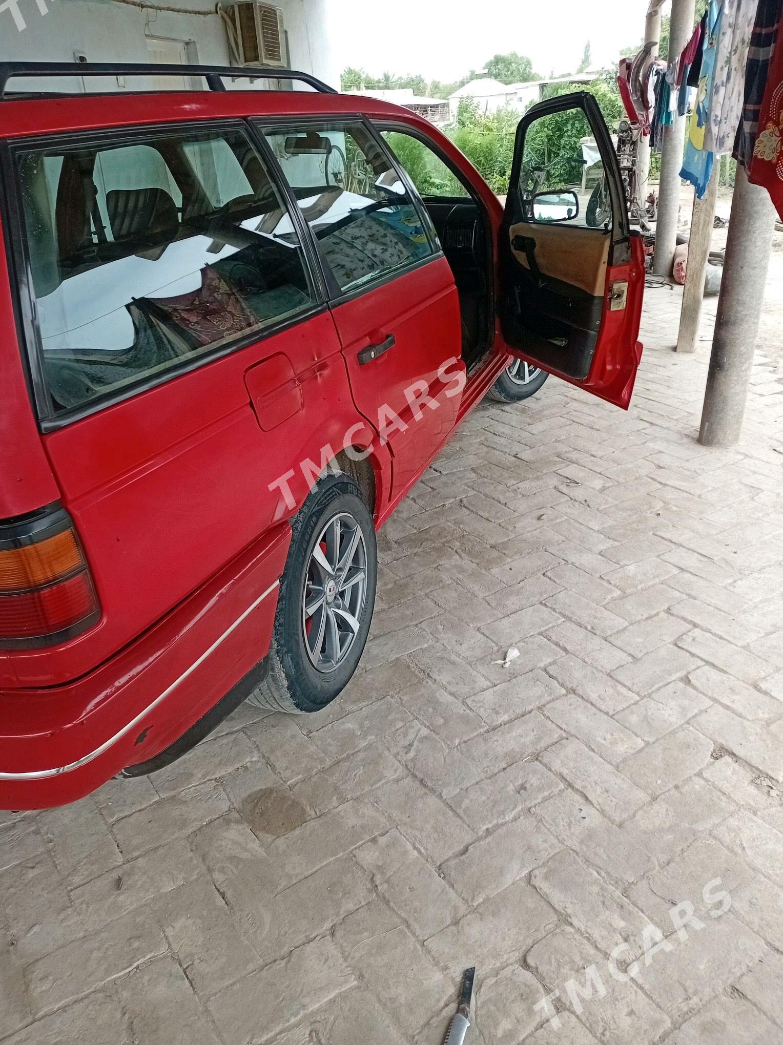 Volkswagen Passat 1996 - 32 000 TMT - Ходжамбаз - img 4