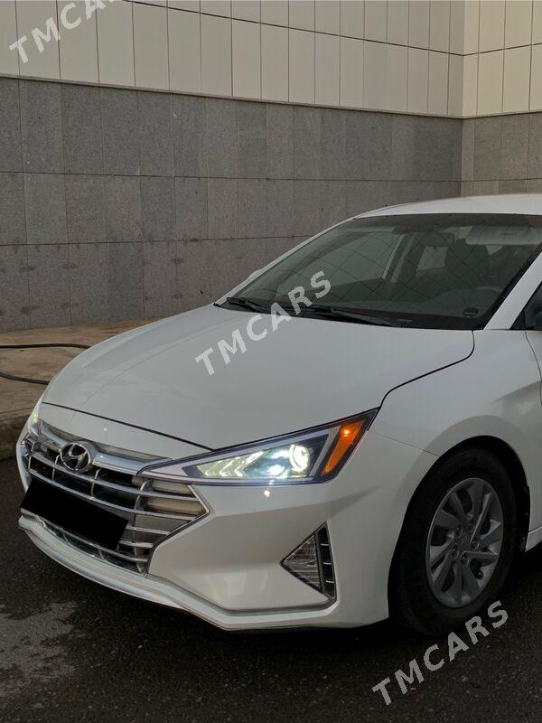 Hyundai Elantra 2019 - 185 000 TMT - Гуртли - img 9