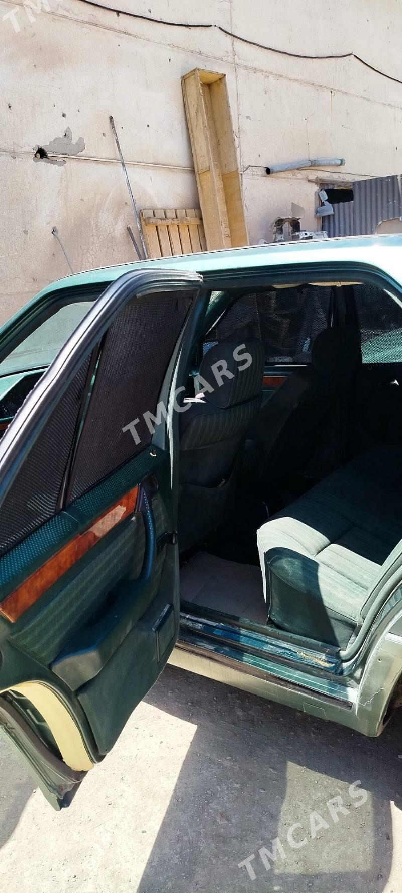 Mercedes-Benz W123 1992 - 50 000 TMT - Daşoguz - img 5