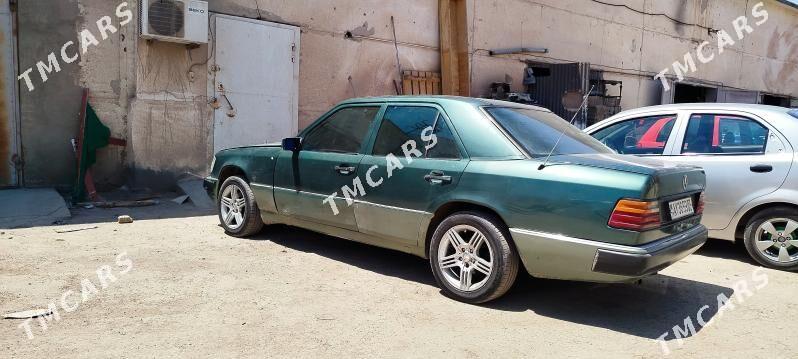 Mercedes-Benz W123 1992 - 50 000 TMT - Daşoguz - img 8