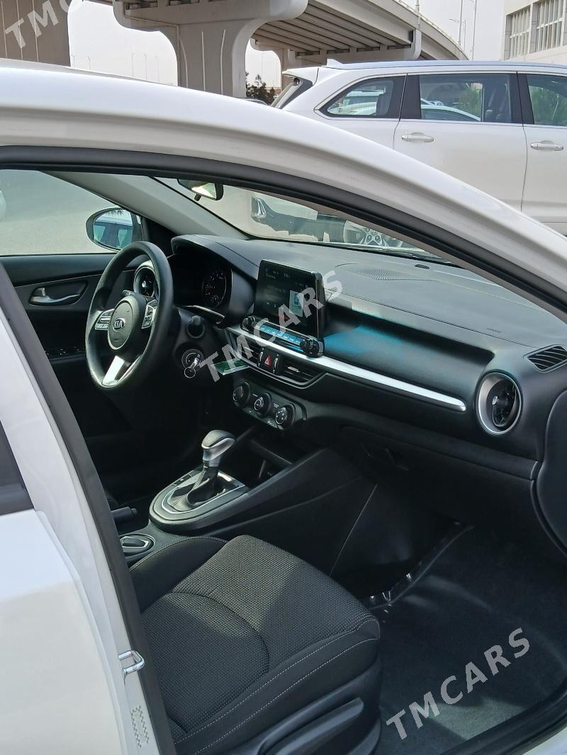 Kia Forte 2021 - 240 000 TMT - Кëши - img 2