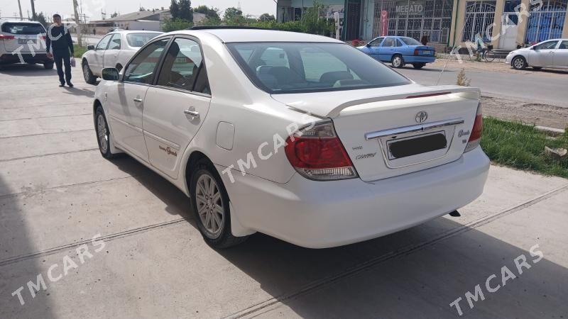 Toyota Camry 2002 - 180 000 TMT - Halaç - img 2