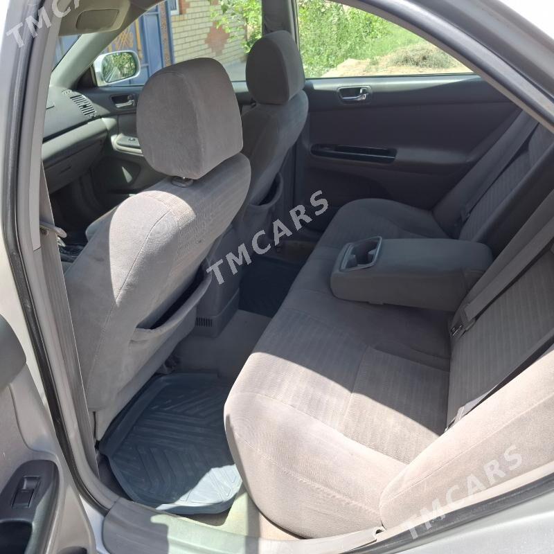 Toyota Camry 2005 - 165 000 TMT - Halaç - img 6