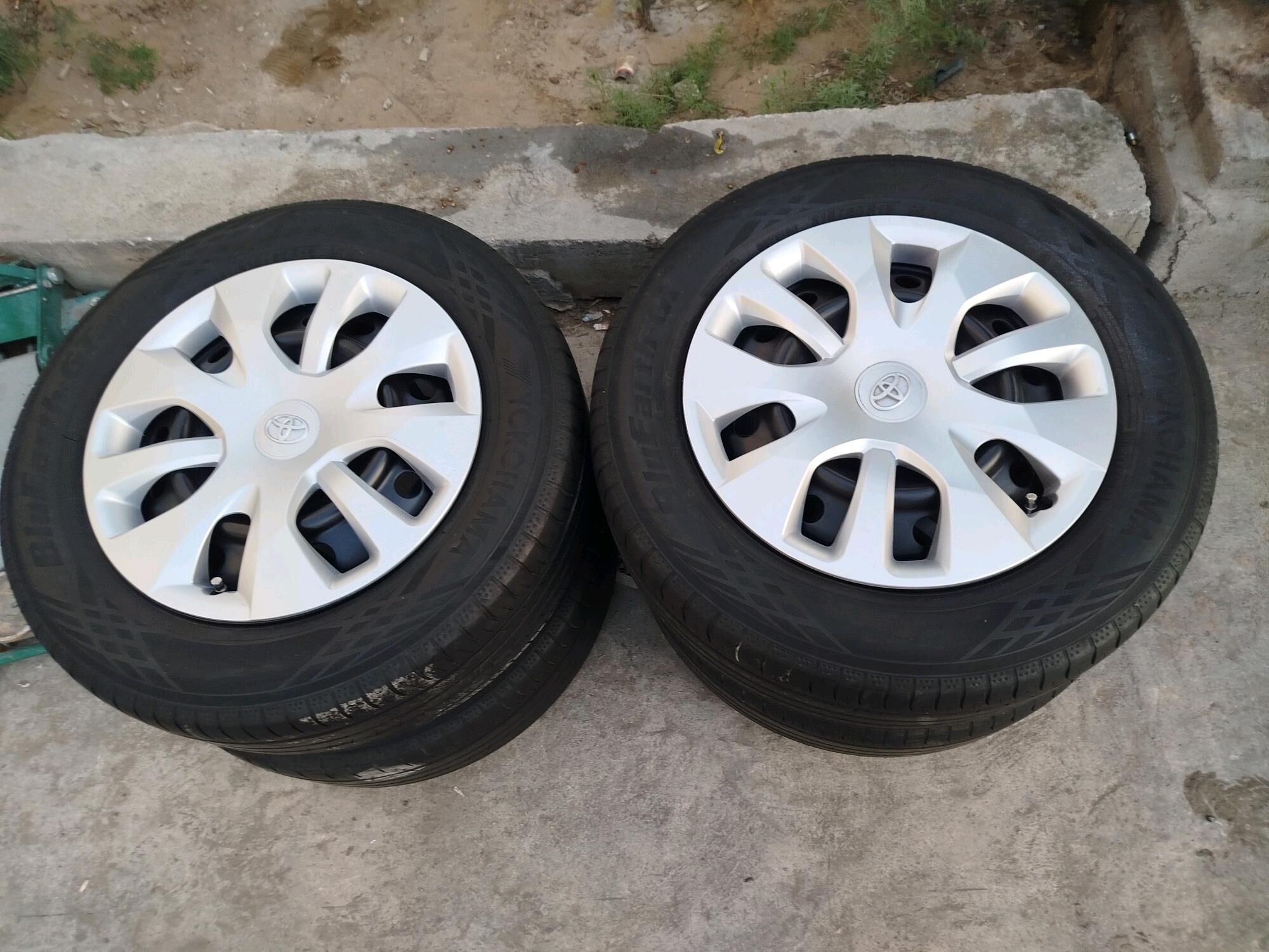 camry disga teker 16lyk 2 600 TMT - Aşgabat - img 4