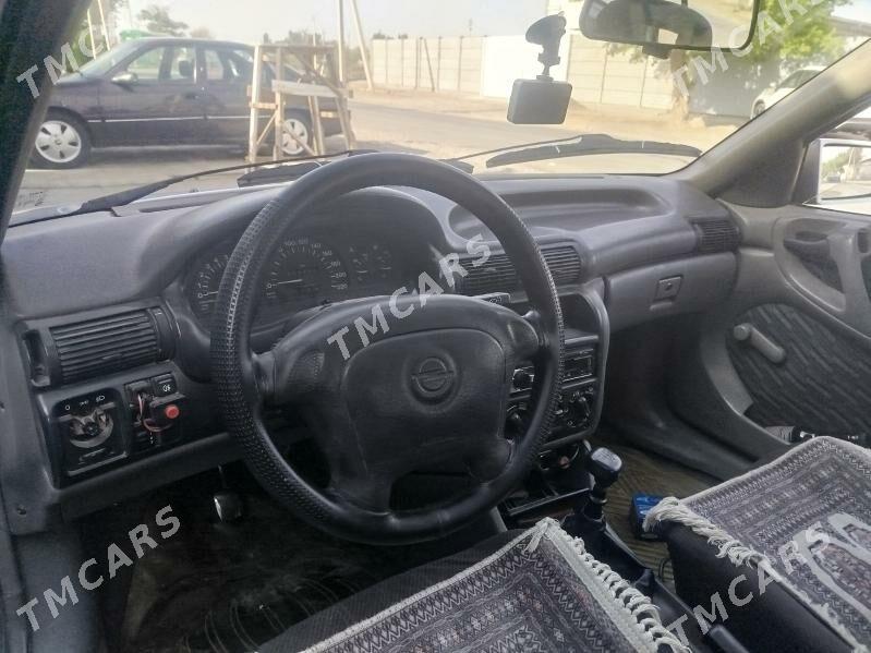 Opel Astra 1992 - 50 000 TMT - Мары - img 6