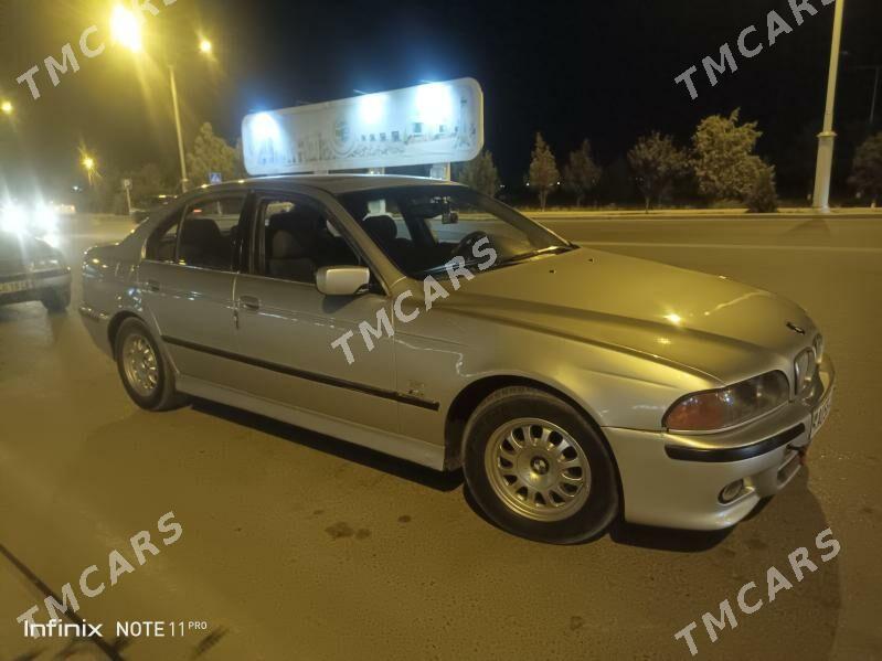 BMW E39 1998 - 80 000 TMT - Çärjew - img 8