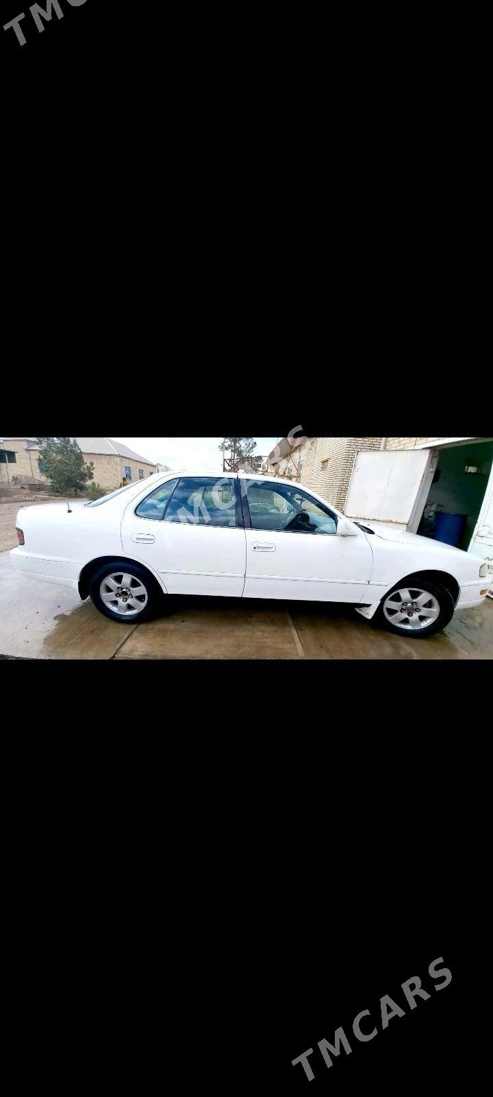 Toyota Camry 1994 - 90 000 TMT - Türkmengala - img 5