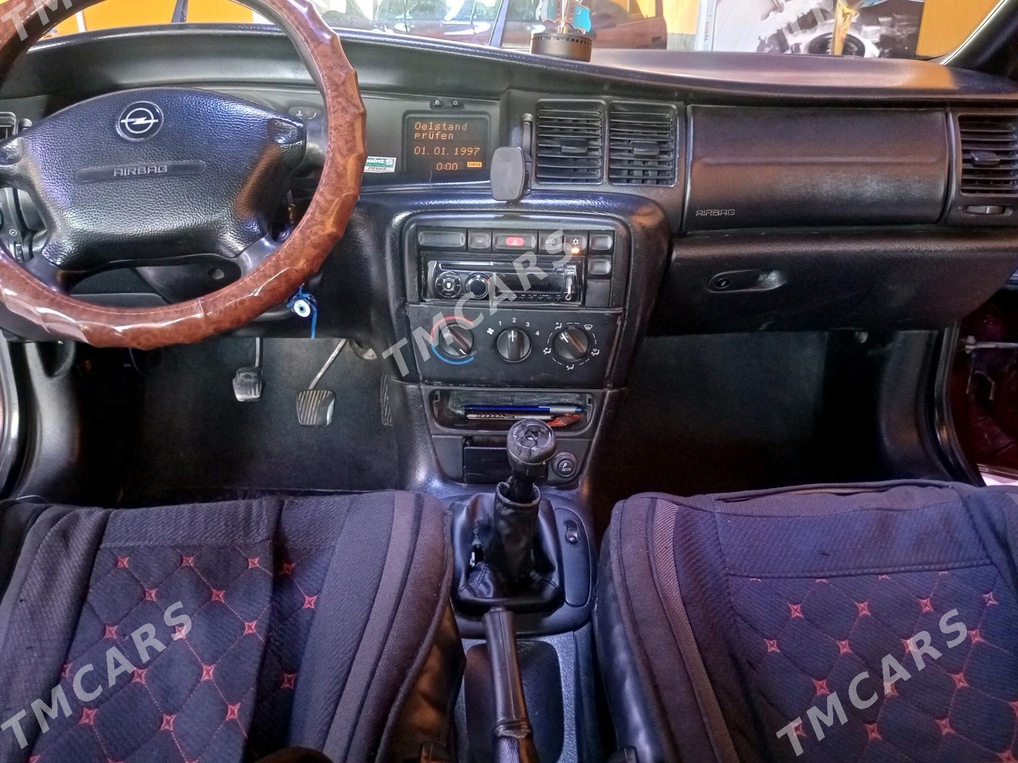 Opel Vectra 1999 - 40 000 TMT - Mary - img 6