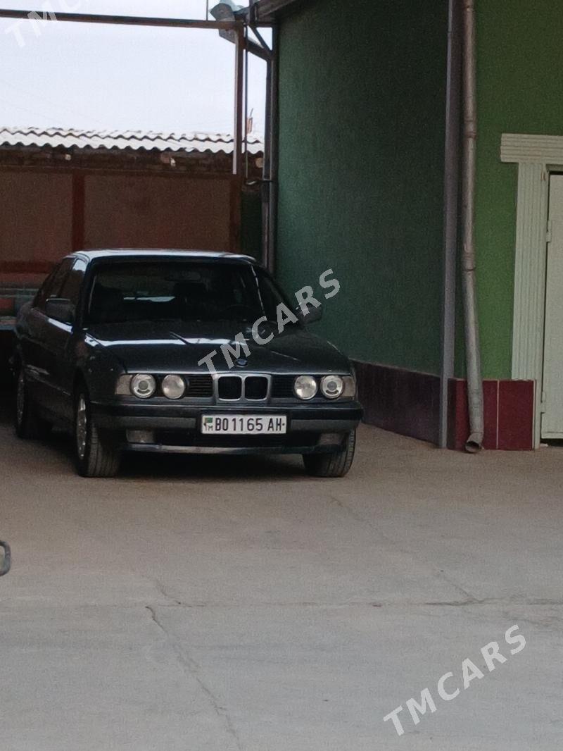 BMW 520 1992 - 46 000 TMT - Sarahs - img 4