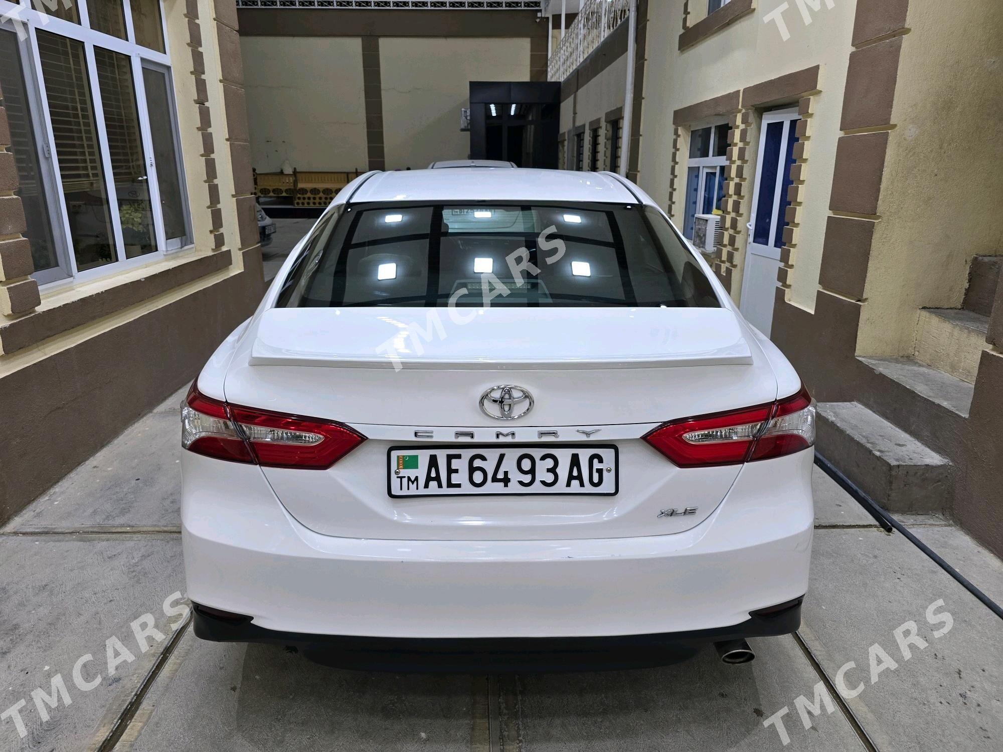 Toyota Camry 2018 - 319 000 TMT - Çoganly - img 9