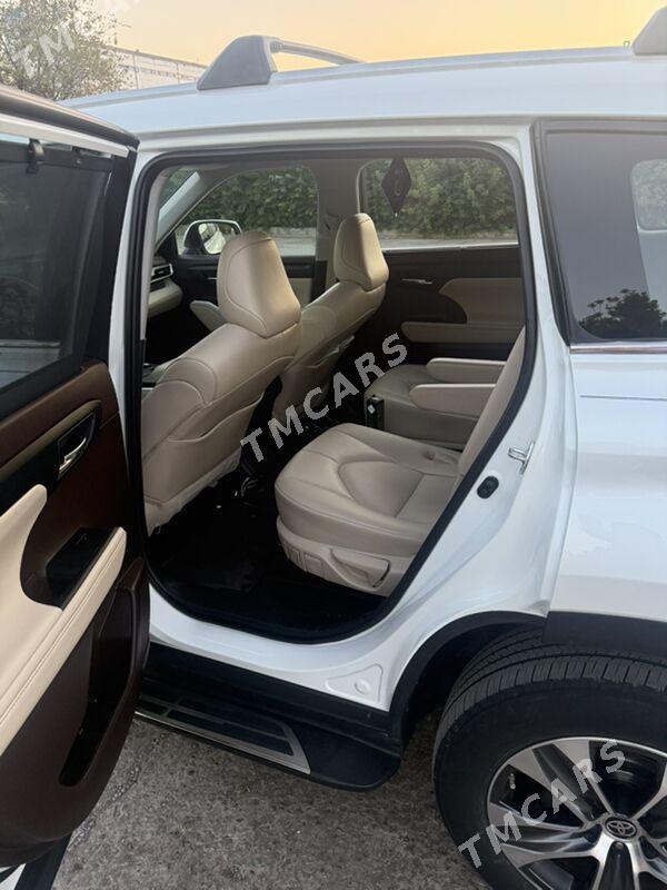 Toyota Highlander 2022 - 670 000 TMT - Daşoguz - img 3