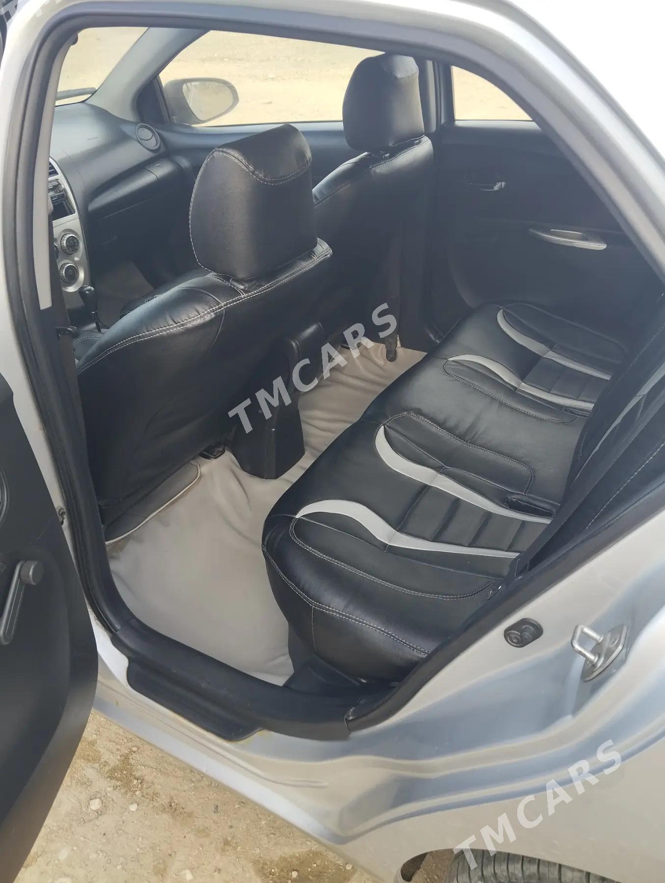 Toyota Yaris 2008 - 110 000 TMT - Balkanabat - img 3