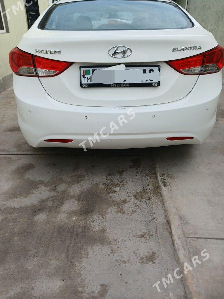 Hyundai Elantra 2013 - 170 000 TMT - Ашхабад - img 3