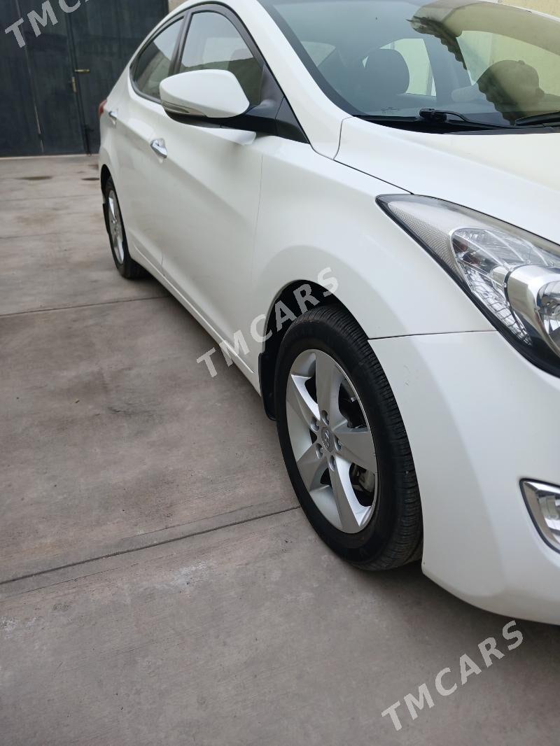 Hyundai Elantra 2013 - 170 000 TMT - Ашхабад - img 4