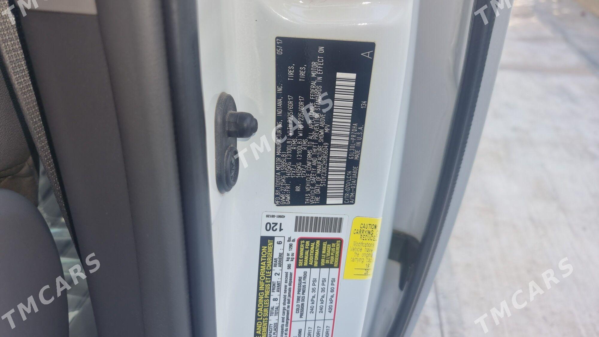 Toyota Sienna 2017 - 400 000 TMT - Анев - img 8