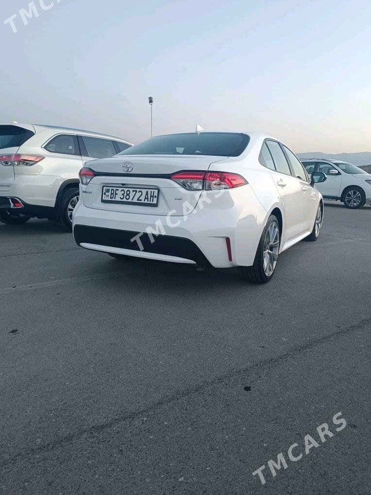 Toyota Corolla 2022 - 230 000 TMT - "Altyn Asyr" Gündogar bazary (Jygyllyk) - img 3