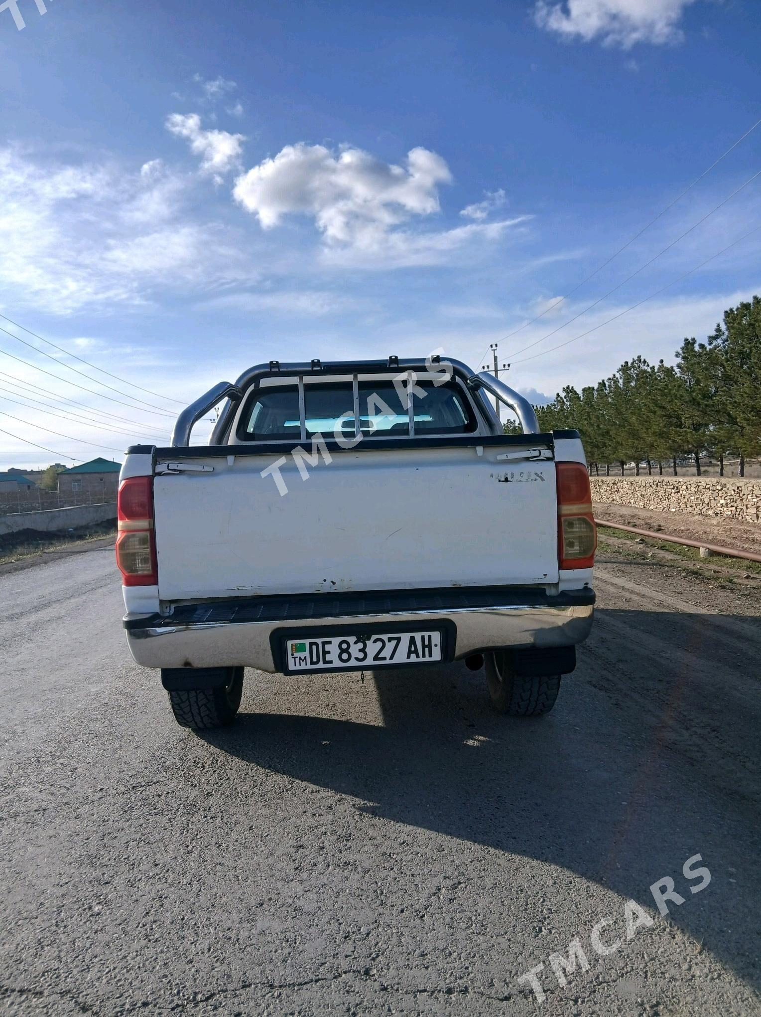 Toyota Hilux 2009 - 220 000 TMT - Bäherden - img 7
