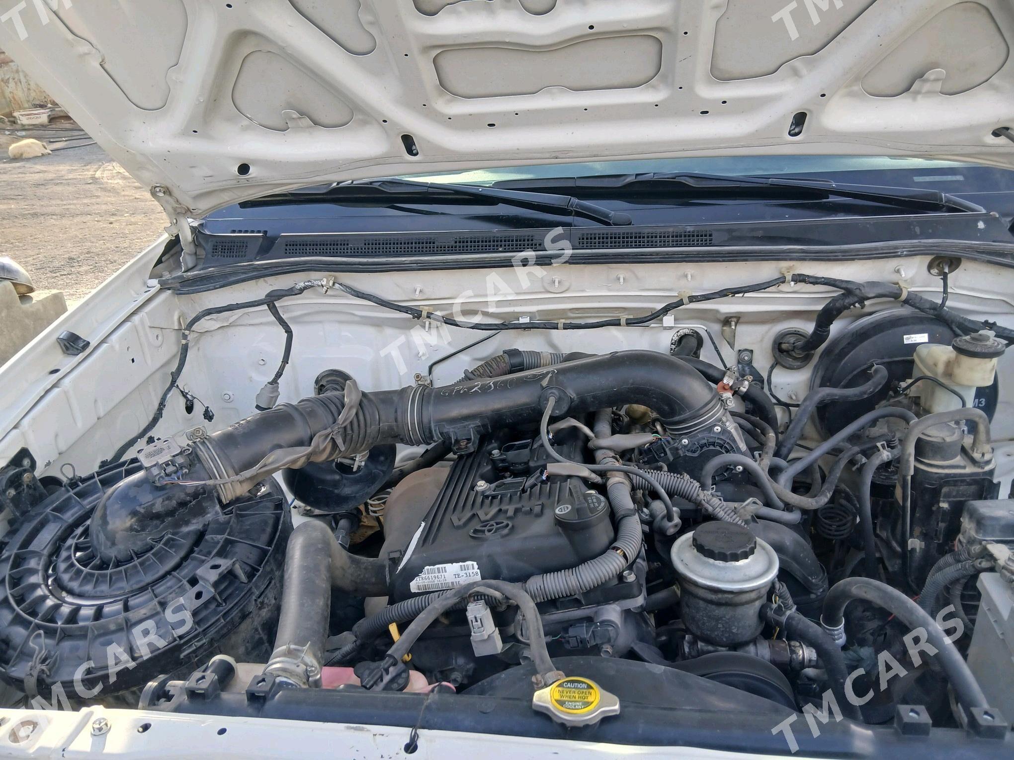 Toyota Hilux 2009 - 220 000 TMT - Bäherden - img 2