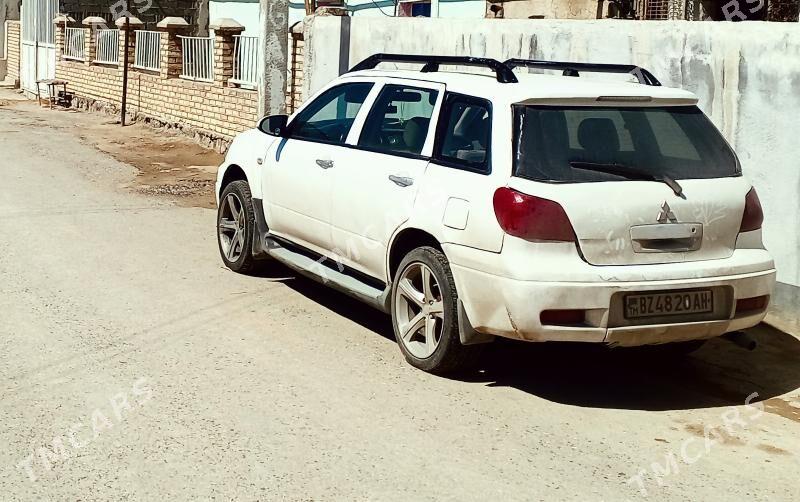 Mitsubishi Outlander 2006 - 70 000 TMT - Aşgabat - img 5