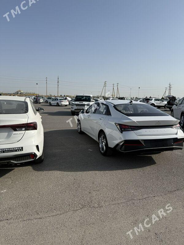 Hyundai Elantra 2025 - 275 000 TMT - Aşgabat - img 5