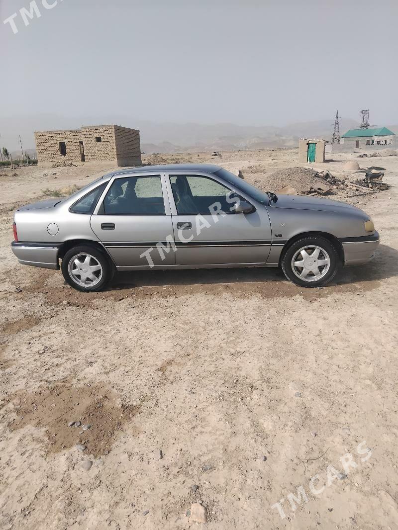 Opel Vectra 1995 - 50 000 TMT - Bäherden - img 3