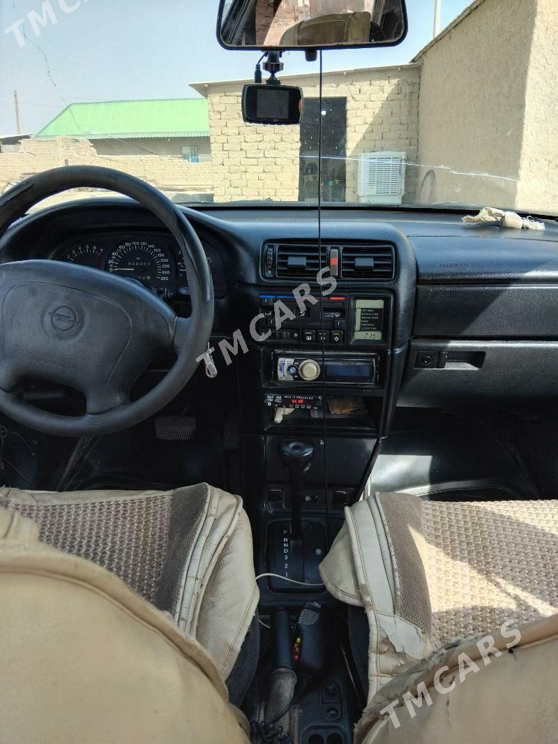 Opel Vectra 1995 - 50 000 TMT - Bäherden - img 5