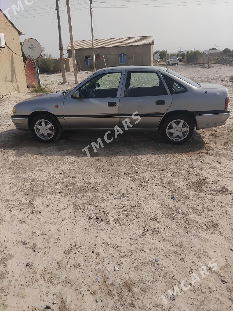 Opel Vectra 1995 - 50 000 TMT - Bäherden - img 6
