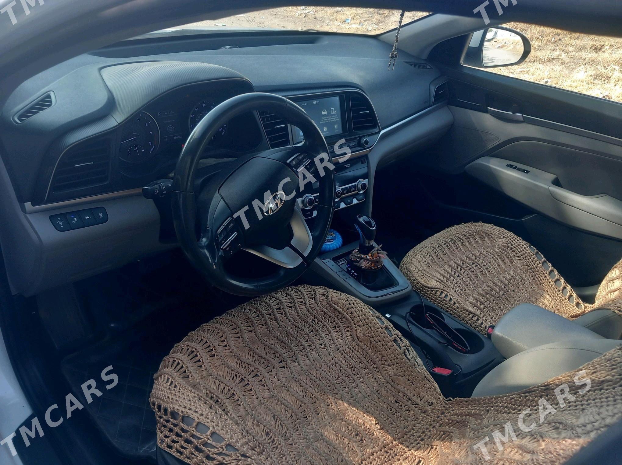 Hyundai Elantra 2020 - 230 000 TMT - Ашхабад - img 3