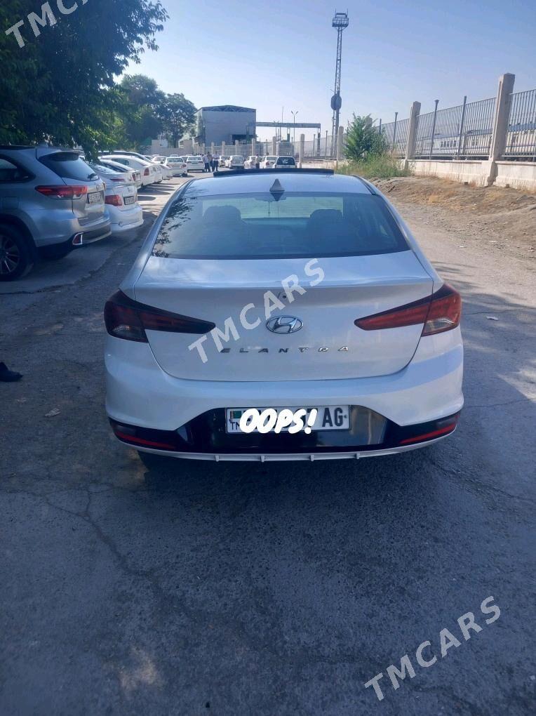 Hyundai Elantra 2020 - 230 000 TMT - Ашхабад - img 4