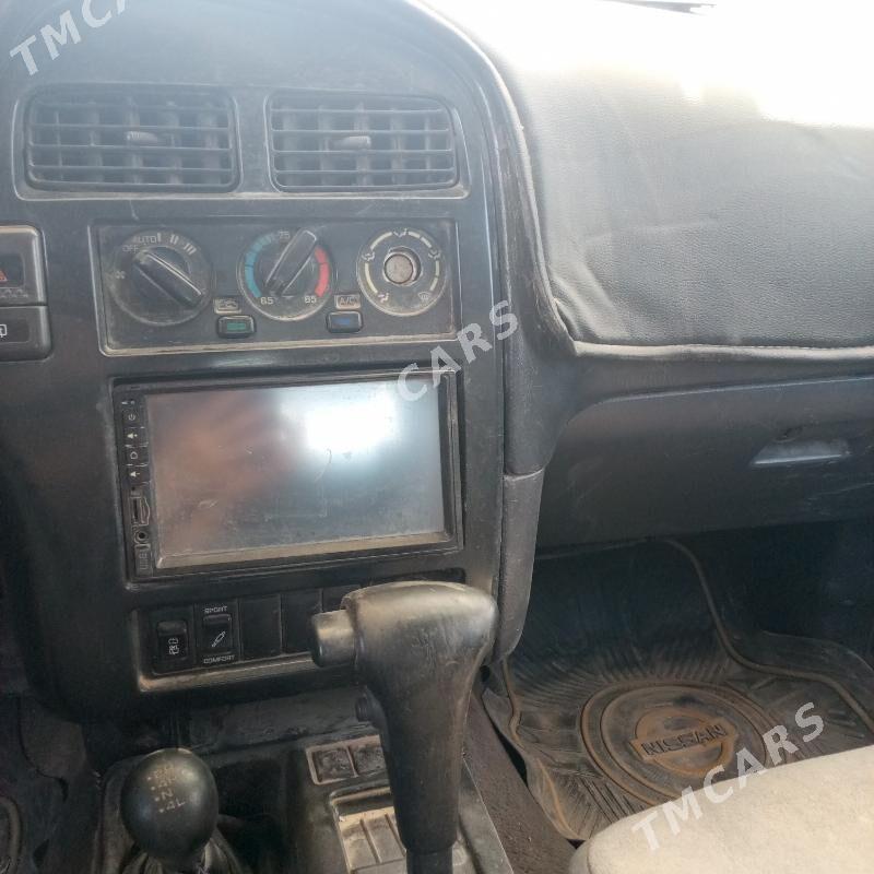 Nissan Pathfinder 1996 - 50 000 TMT - Hojambaz - img 2